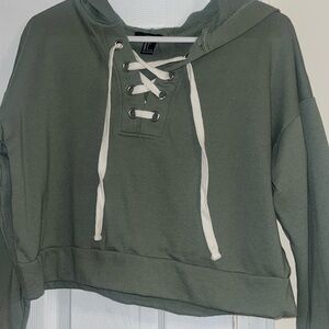 Forever 21 Green Cropped Hoodie Size L